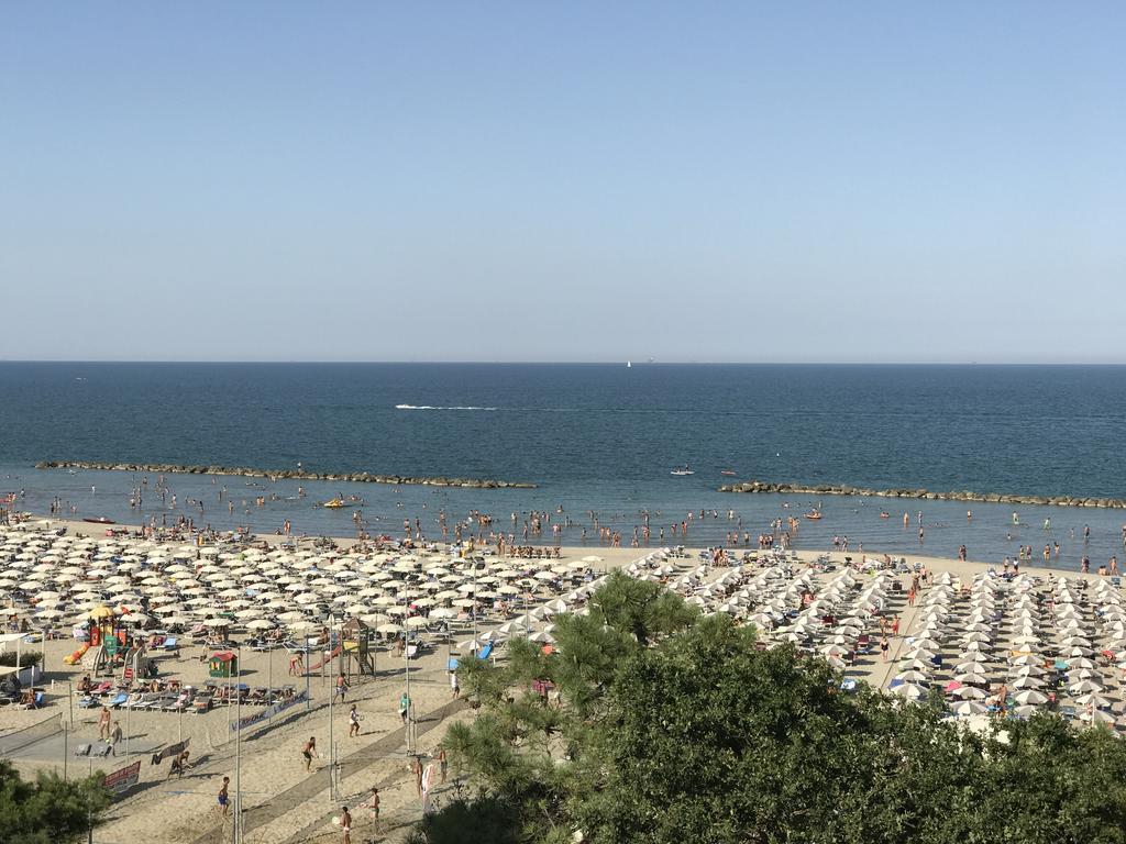 Hotel Mirage Lido di Classe Exterior foto